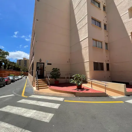 Apartment Cris Sol 205 *